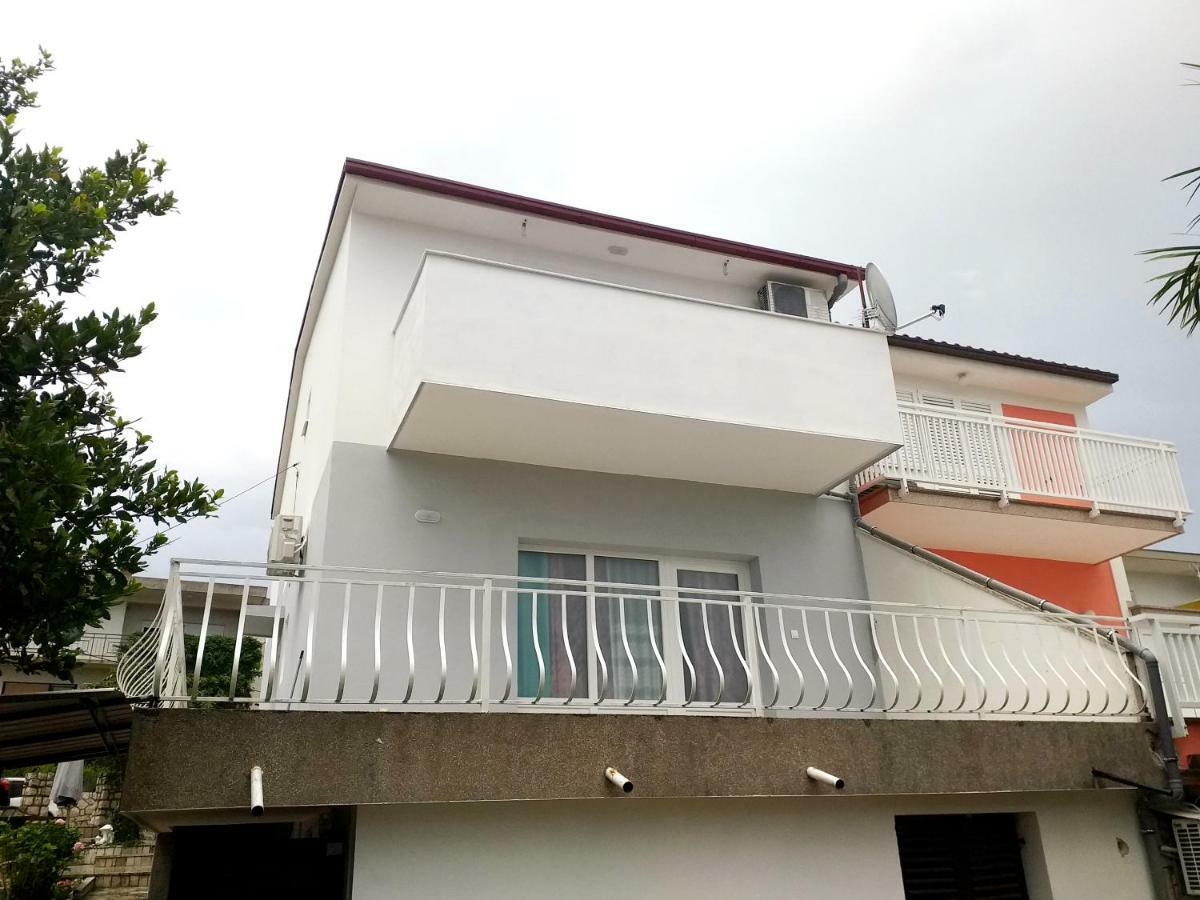Villa Dora ##3 Crikvenica Eksteriør bilde